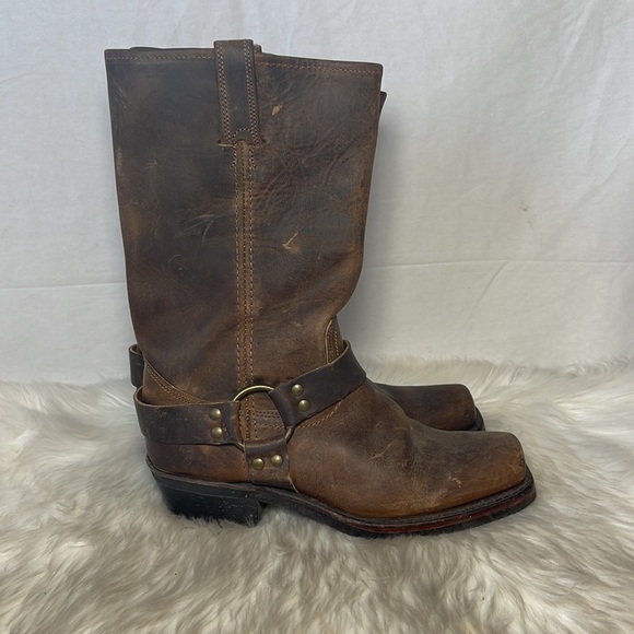 Frye Whisper Vintage 90's Distressed Harness Style Boots Sz 8.5 - Picture 4 of 9